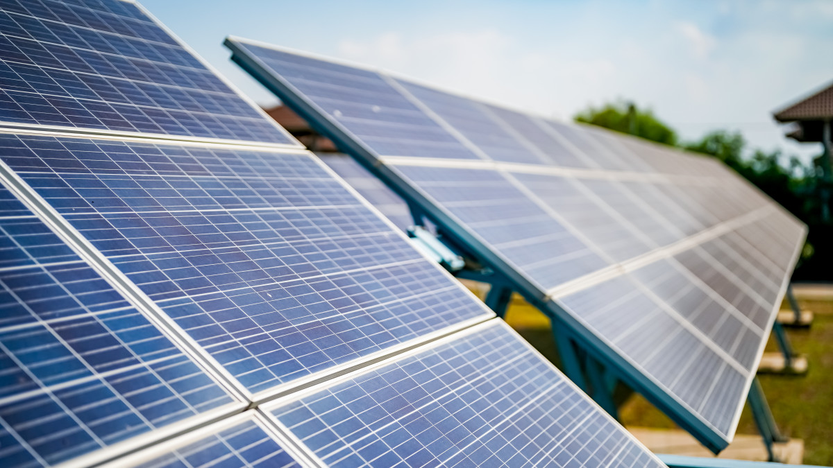 Solar Power Set to Surpass Nuclear Globally in 2026, Reaching 10% of World Electricity