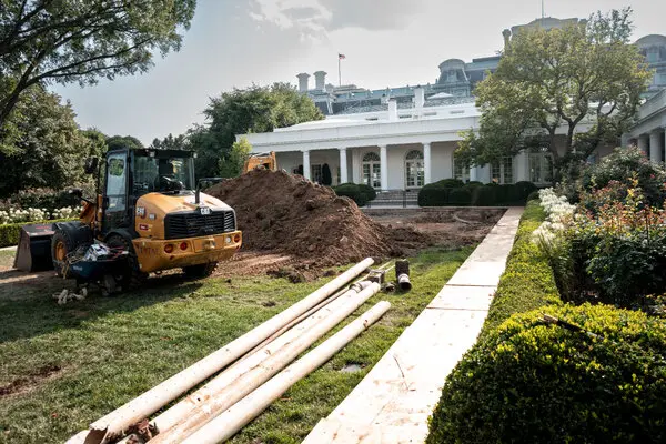 Trump's White House Renovation: The $250 Million Ballroom That's Raising Eyebrows