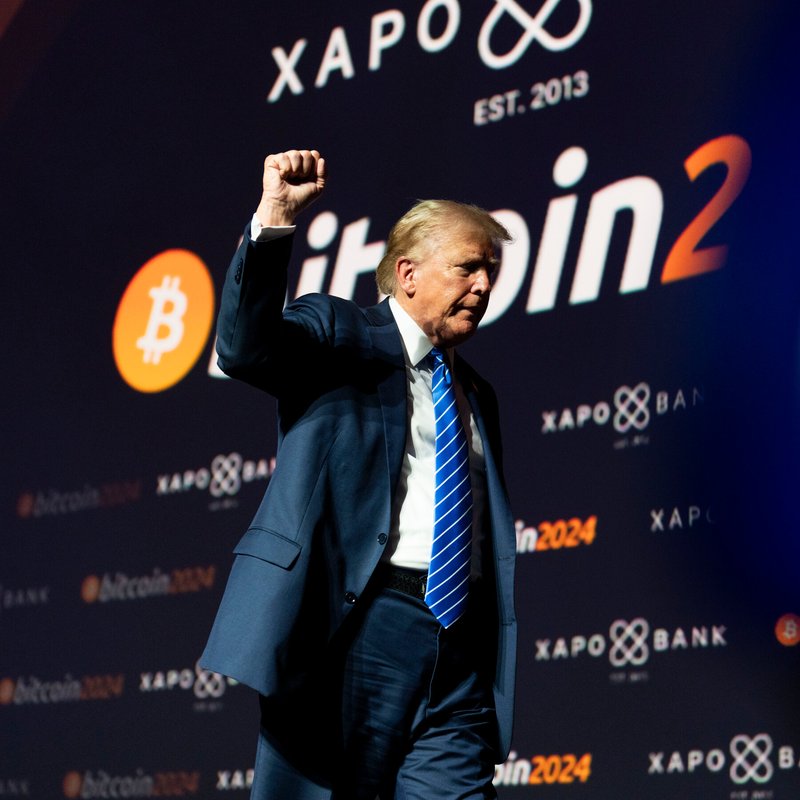 Trump's 2026 Crypto Boom: Record Profits Raise Serious Conflict-of-Interest Concerns