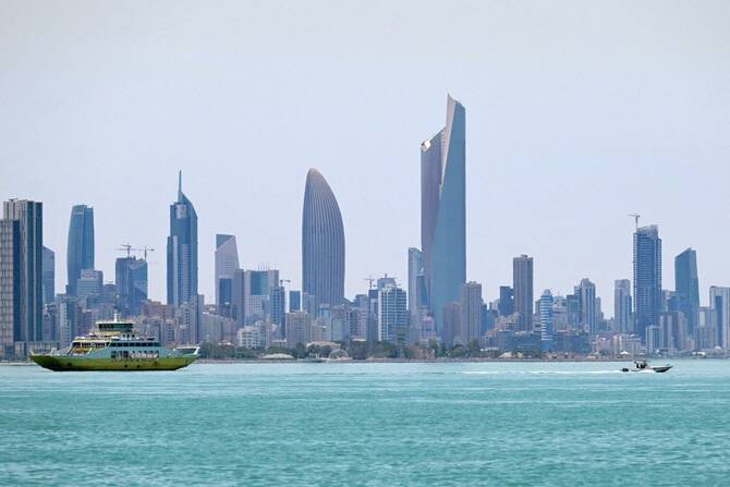 Iran Strikes Back: Targets in Bahrain and Kuwait Hit After Wave of US Attacks