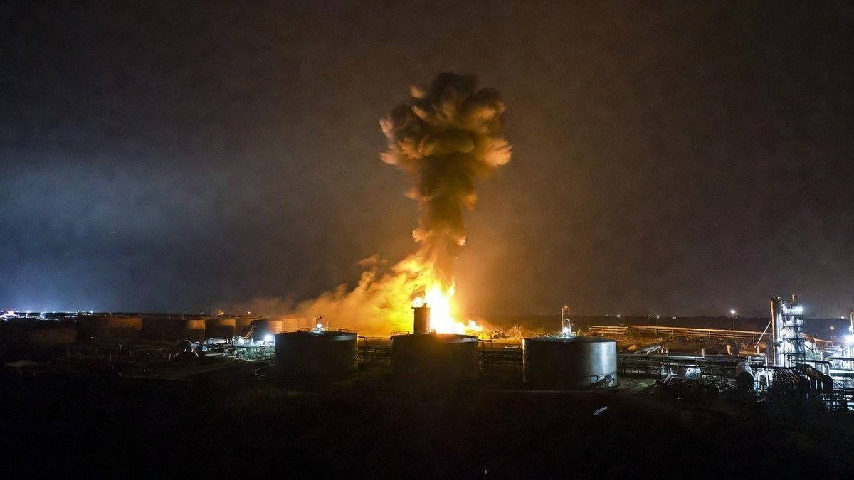 Fujairah Oil Refinery in UAE Engulfed in Flames After Iranian Attack