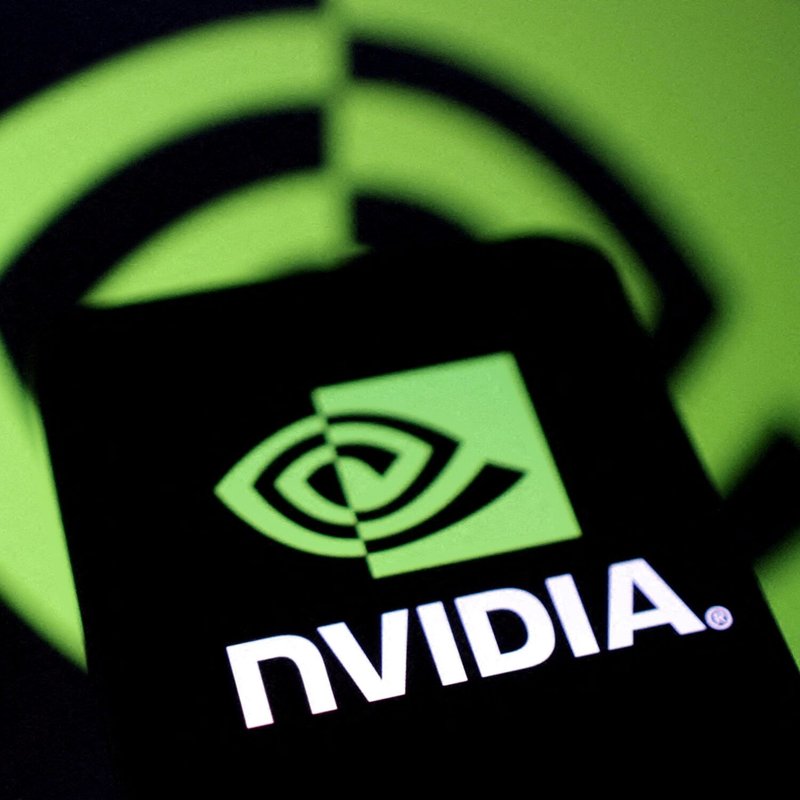 Nvidia Shares Tumble as Google's AI Chip Strategy Gains Momentum: What This Means for the Future of AI Infrastructure