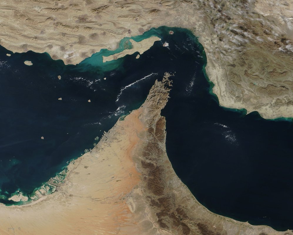 Iranian Army to Take Full Responsibility for Strait of Hormuz Under Proposed New Law, Official Says