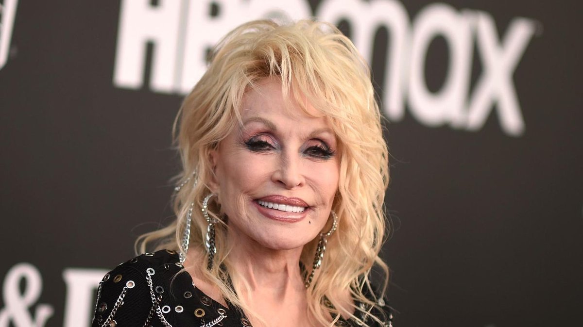 Dolly Parton Shares Emotional Health Update — Good News, Bad News, and Unwavering Grace at 80