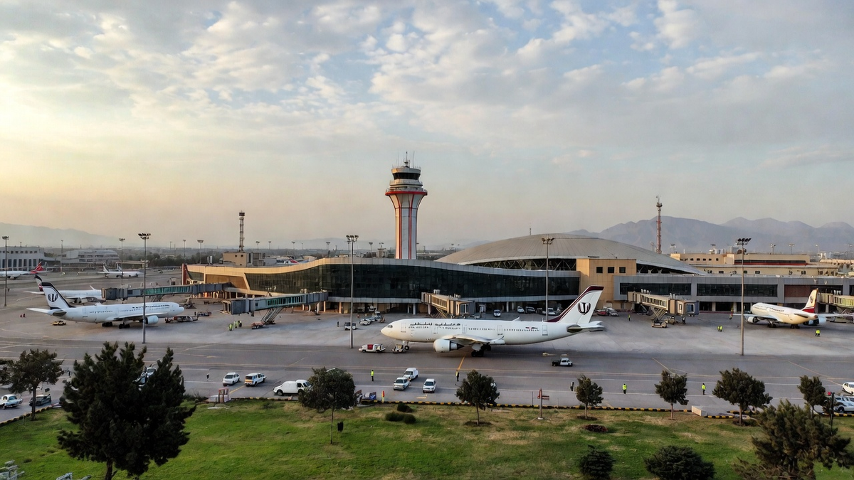 Six Iranian Airports Reopen as Iranian Airline Official Confirms Resumption of Flights