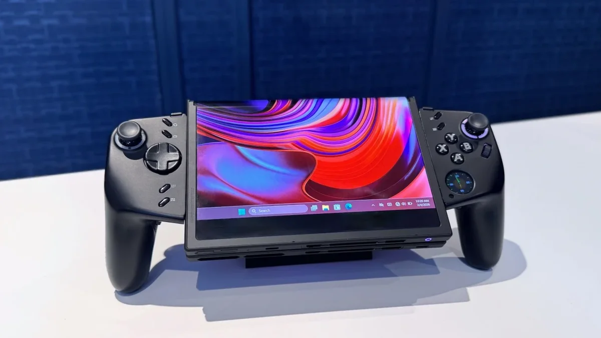 Lenovo Legion Go Fold Concept: The Gaming Handheld That Wants to Replace Your Laptop