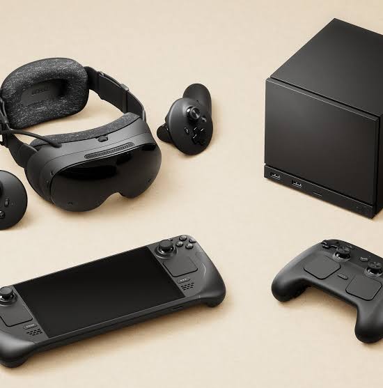Valve Reveals Steam Machine Pricing: Entry Model Starts at $1,049