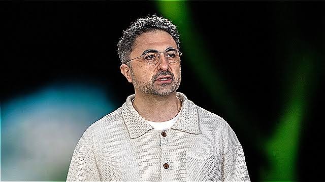 Microsoft’s AI Chief Says Anthropic Made a “Mistake” Training Claude on Consciousness