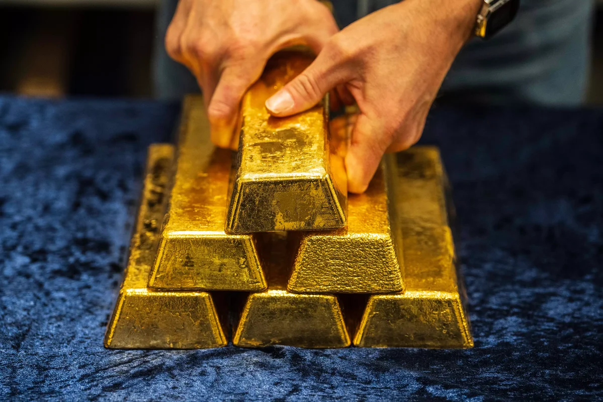 Gold Breaks $5,000 per Ounce for the First Time – Historic Milestone in 2026